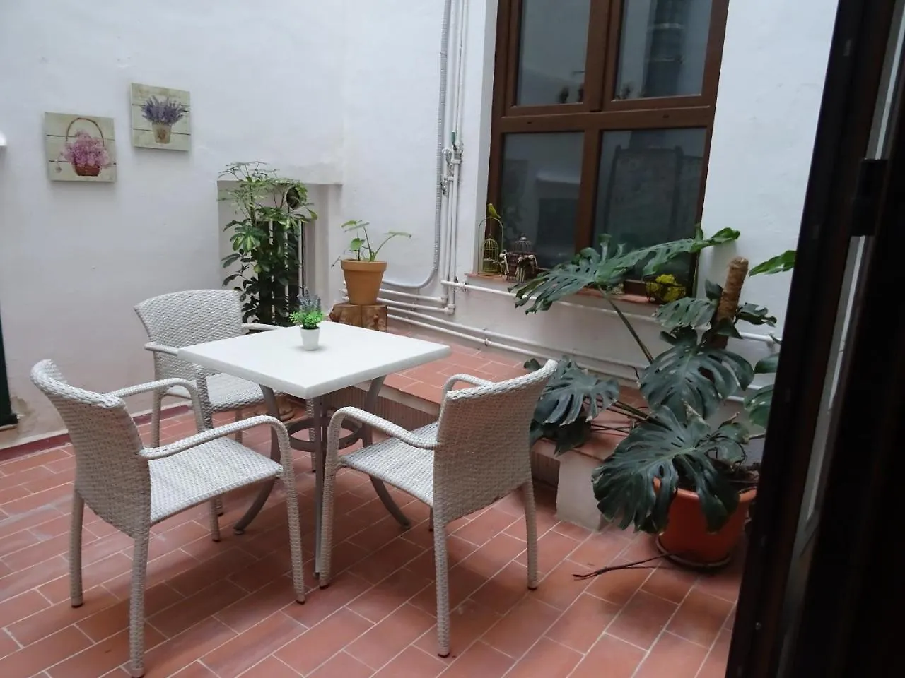 Hostal Ritzi Palma de Mallorca Spain
